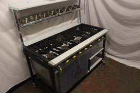 8 Burner Cooker with Oven & 2 Shelves